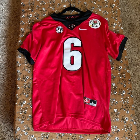 Men’s Nike rose bowl number 6 UGA jersey size small - Picture 12 of 12